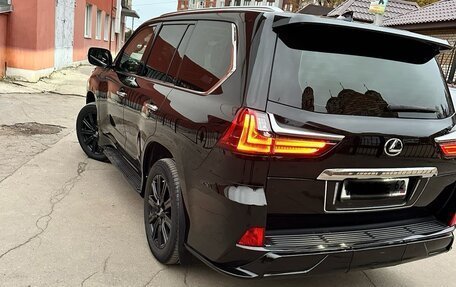 Lexus LX III, 2017 год, 6 050 000 рублей, 4 фотография