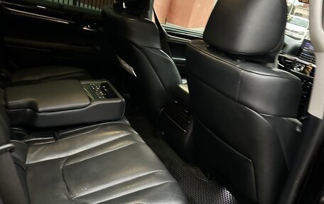 Lexus LX III, 2017 год, 6 050 000 рублей, 18 фотография