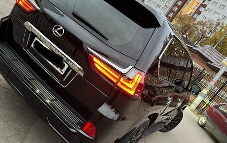 Lexus LX III, 2017 год, 6 050 000 рублей, 20 фотография