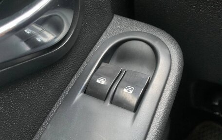 Nissan Terrano III, 2015 год, 985 000 рублей, 13 фотография