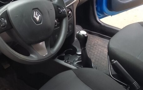 Renault Sandero II рестайлинг, 2015 год, 980 000 рублей, 3 фотография