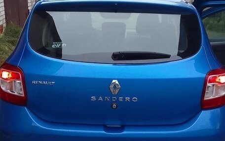 Renault Sandero II рестайлинг, 2015 год, 980 000 рублей, 6 фотография