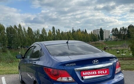 Hyundai Solaris II рестайлинг, 2012 год, 750 000 рублей, 13 фотография