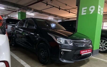 KIA Rio IV, 2018 год, 1 080 000 рублей, 6 фотография