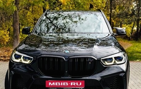 BMW X5 M, 2021 год, 11 300 000 рублей, 2 фотография
