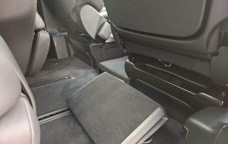 Mercedes-Benz V-Класс, 2025 год, 17 270 000 рублей, 27 фотография