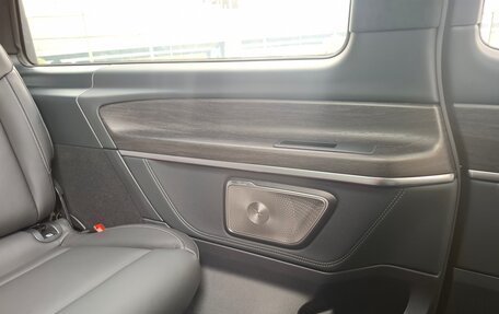 Mercedes-Benz V-Класс, 2025 год, 17 270 000 рублей, 32 фотография
