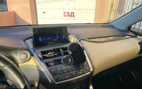 Lexus NX I, 2016 год, 2 470 000 рублей, 6 фотография