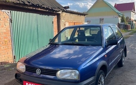 Volkswagen Golf III, 1994 год, 110 000 рублей, 2 фотография