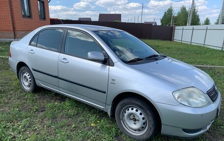 Toyota Corolla, 2003 год, 650 000 рублей, 2 фотография