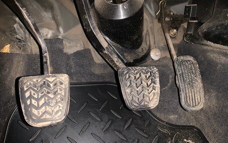 Toyota Corolla, 2003 год, 650 000 рублей, 14 фотография