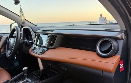 Toyota RAV4, 2017 год, 2 480 000 рублей, 15 фотография