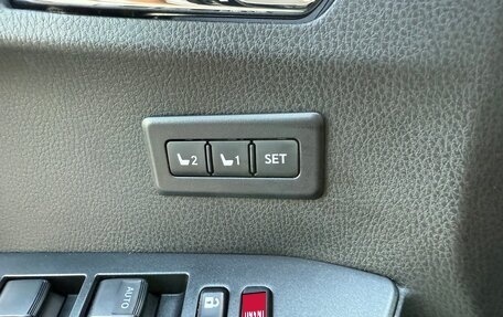 Toyota RAV4, 2017 год, 2 480 000 рублей, 28 фотография