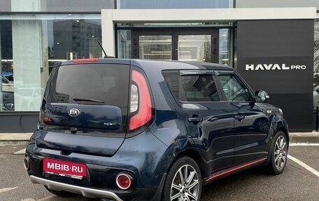 KIA Soul II рестайлинг, 2017 год, 1 182 000 рублей, 5 фотография