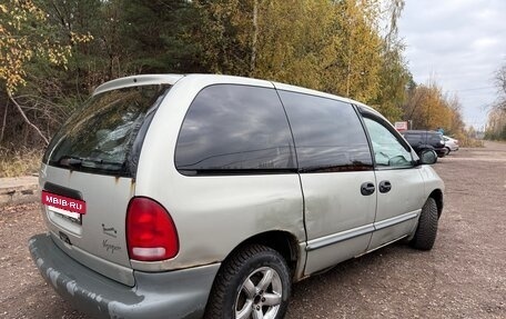 Plymouth Voyager III, 2000 год, 330 000 рублей, 3 фотография