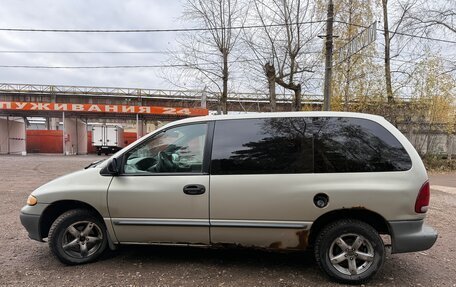 Plymouth Voyager III, 2000 год, 330 000 рублей, 6 фотография