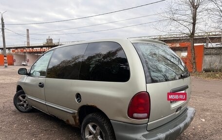 Plymouth Voyager III, 2000 год, 330 000 рублей, 5 фотография