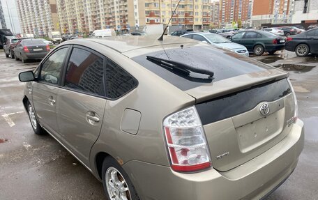 Toyota Prius, 2007 год, 650 000 рублей, 3 фотография