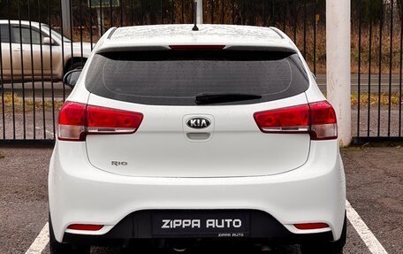 KIA Rio III рестайлинг, 2015 год, 999 000 рублей, 5 фотография