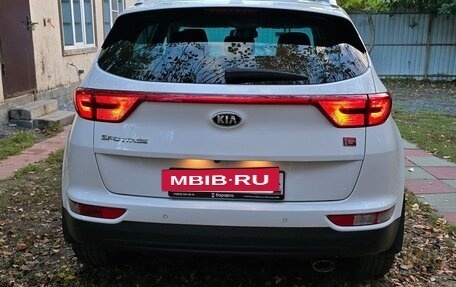 KIA Sportage IV рестайлинг, 2018 год, 1 815 000 рублей, 3 фотография