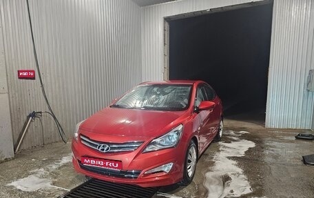 Hyundai Solaris II рестайлинг, 2014 год, 850 000 рублей, 1 фотография