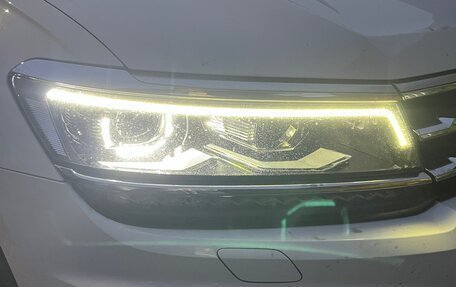 Volkswagen Tiguan II, 2020 год, 2 489 000 рублей, 9 фотография