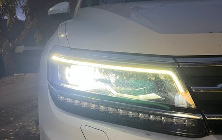 Volkswagen Tiguan II, 2020 год, 2 489 000 рублей, 11 фотография