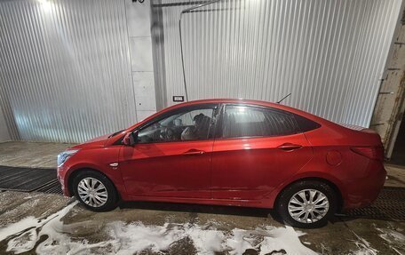 Hyundai Solaris II рестайлинг, 2014 год, 850 000 рублей, 4 фотография