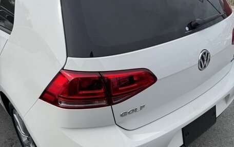 Volkswagen Golf VII, 2016 год, 2 000 000 рублей, 11 фотография