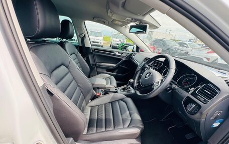 Volkswagen Golf VII, 2016 год, 2 000 000 рублей, 13 фотография