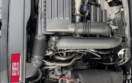 Volkswagen Golf VII, 2016 год, 2 000 000 рублей, 17 фотография