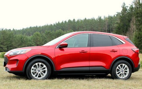 Ford Escape, 2020 год, 1 599 000 рублей, 3 фотография