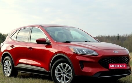 Ford Escape, 2020 год, 1 599 000 рублей, 28 фотография