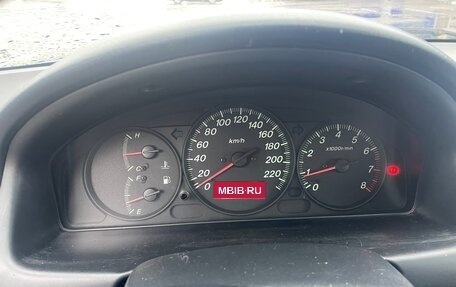 Mazda 323, 2001 год, 215 000 рублей, 12 фотография