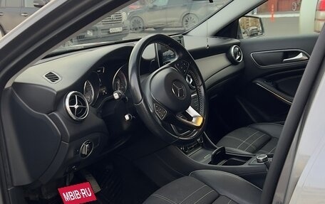 Mercedes-Benz GLA, 2015 год, 2 500 000 рублей, 6 фотография