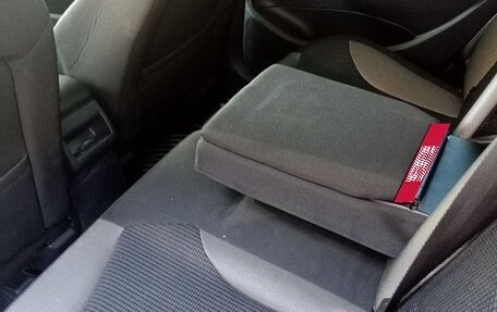 Peugeot 308 II, 2011 год, 585 000 рублей, 2 фотография