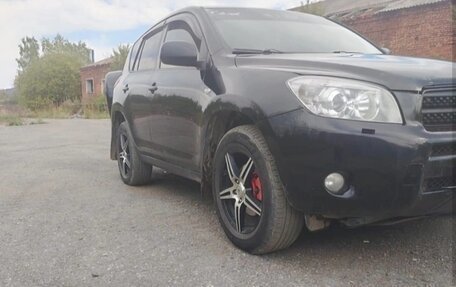 Toyota RAV4, 2006 год, 900 000 рублей, 3 фотография