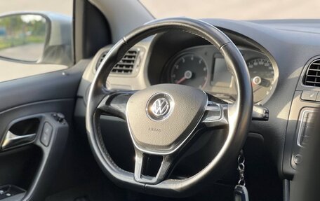 Volkswagen Polo VI (EU Market), 2015 год, 1 280 000 рублей, 10 фотография