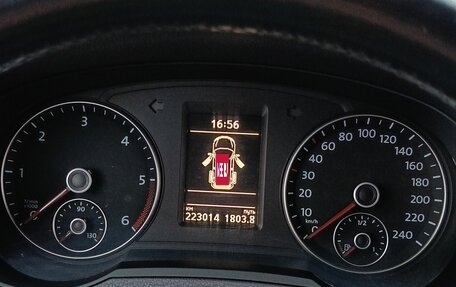 SEAT Alhambra II рестайлинг, 2015 год, 1 750 000 рублей, 9 фотография