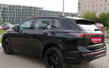 Volkswagen Tiguan, 2025 год, 4 950 000 рублей, 2 фотография