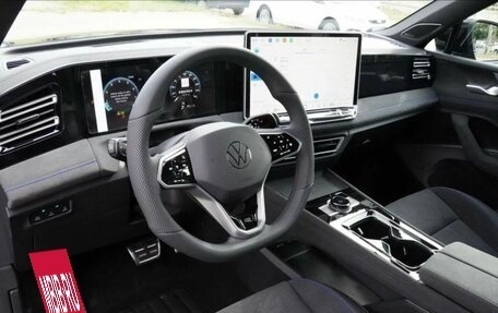 Volkswagen Tiguan, 2025 год, 4 950 000 рублей, 4 фотография