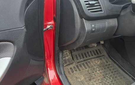 Hyundai Solaris II рестайлинг, 2012 год, 990 000 рублей, 11 фотография