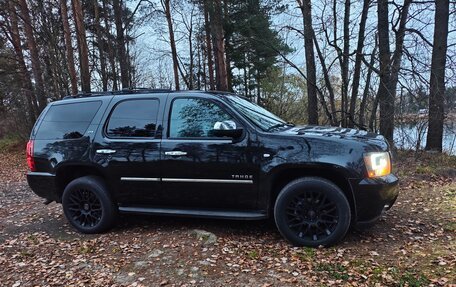 Chevrolet Tahoe III, 2012 год, 2 500 000 рублей, 3 фотография