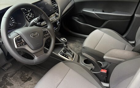 Hyundai Solaris II рестайлинг, 2021 год, 1 500 000 рублей, 7 фотография
