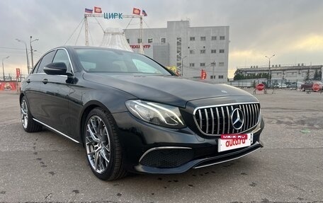 Mercedes-Benz E-Класс, 2019 год, 2 650 000 рублей, 8 фотография