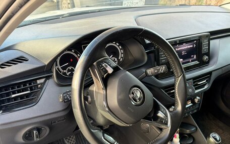 Skoda Rapid II, 2022 год, 1 680 000 рублей, 2 фотография