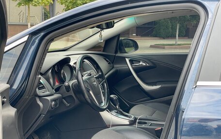 Opel Astra J, 2010 год, 800 000 рублей, 10 фотография