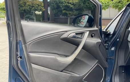 Opel Astra J, 2010 год, 800 000 рублей, 21 фотография