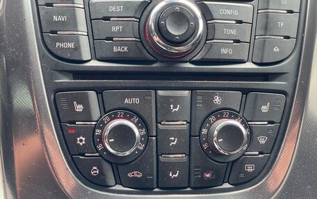 Opel Astra J, 2010 год, 800 000 рублей, 27 фотография