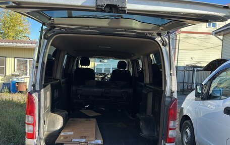 Toyota RegiusAce, 2010 год, 2 400 000 рублей, 7 фотография